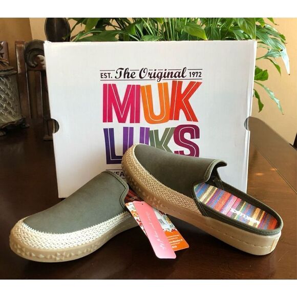 MUK LUKS - 🎉HP🎉 L Sz 6.5 Green Street Kings Highway Faux Leather Clogs. NWTIB! - Picture 13 of 16